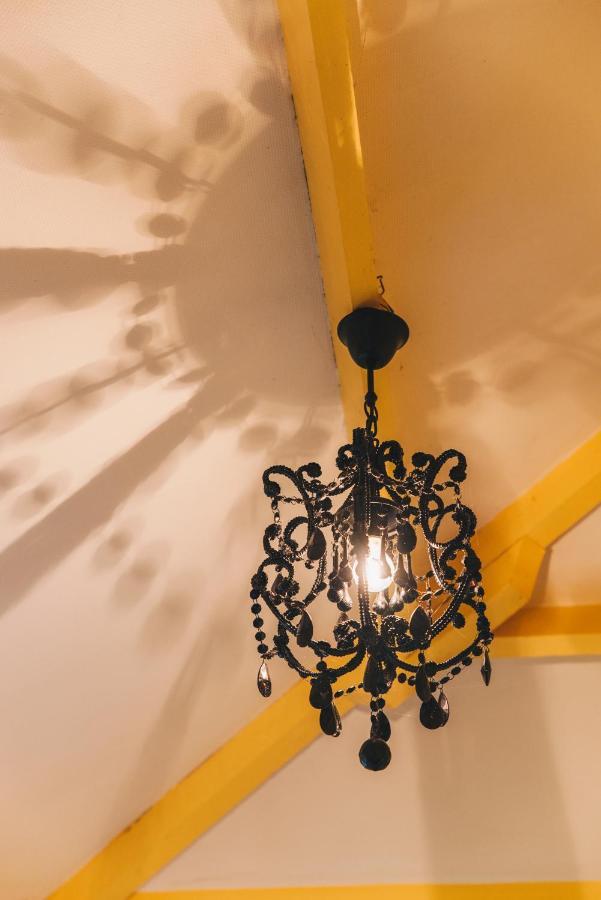 Apartment Prive Dans Le Chateau Du Landin *
